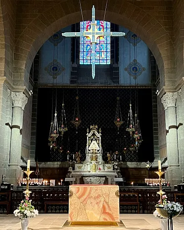 Katedrála Notre-Dame-de-France.