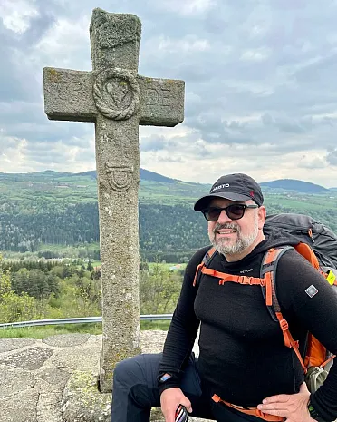 Roman Neradný na začiatku putovania po Stevensonovej ceste.