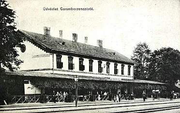 Železničná stanica Hronská Breznica.