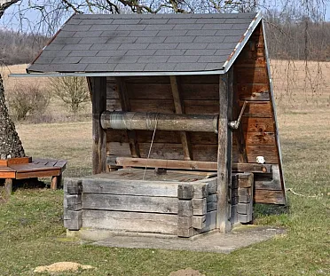 Studňa v Hrabinách