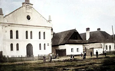 Synagóga vo Svätom Kríži nad Hronom.