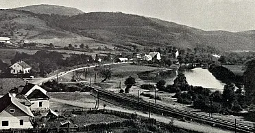 Železničná trať pri Trnavej Hore