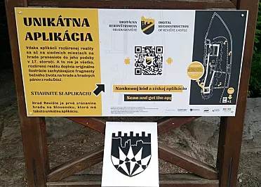 Informačný panel o appke Revište 3D.