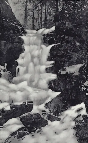 Vodopád v zime, v minulosti