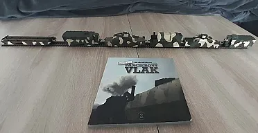Oživili sme pancierový vlak.