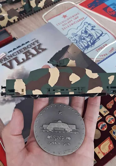 Pamätná medaila rok 1974.