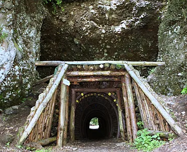 Tunel po rekonštrukcii v r. 1996.