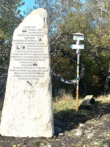 Pomník turistiky na Sitne