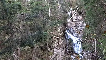 Vodopád tvorí Nefcerský potok