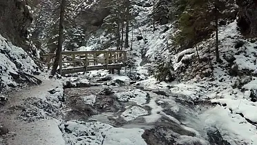 Jánošíkove diery v zime