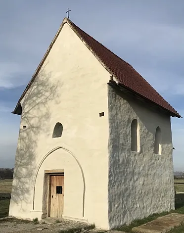 Predná časť kostola