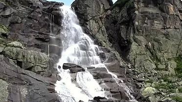 Aerosólový efekt vodopádu