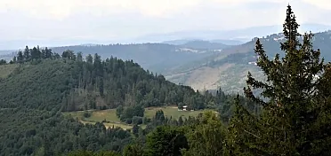 Pohľad z rozhľadne Dedovka