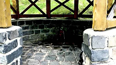 Altánok s prameňom