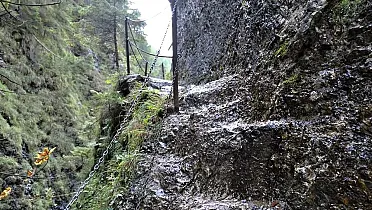 Reťazové zábradlie