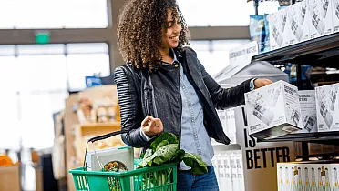 Ceny potravín klesajú