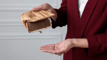 Nepopulárna daň z uhlíka bude vyššia