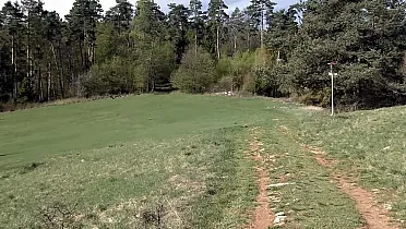 Pod Dievčenskou skalou