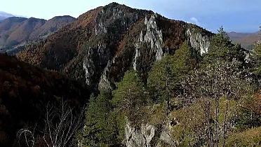 Jeden z mnohých výhľadov, z chodníka