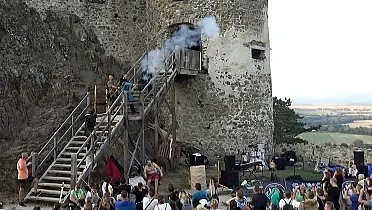 Na hrade sa strieľalo