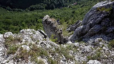 Skalné útvary na Kršlenici