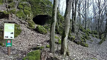 Malá drienčanská jaskyňa