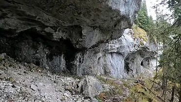 Skalný svet pod vrcholom