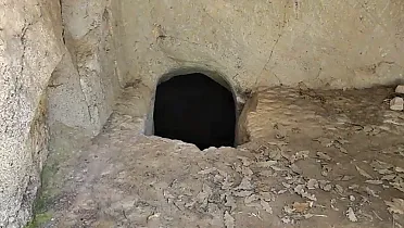Vstup do kamennej fľaše