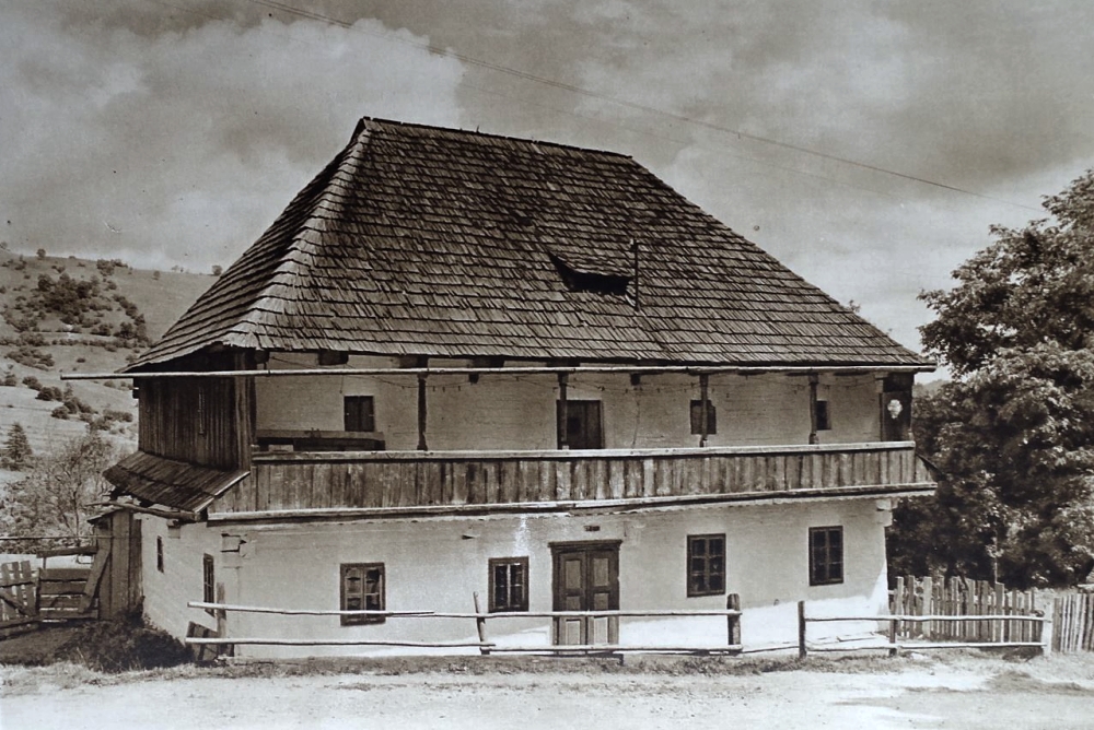 Dom v minulosti